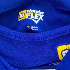 Wonder Wink Scrub Set (SMALL) w/ FREE undershirt